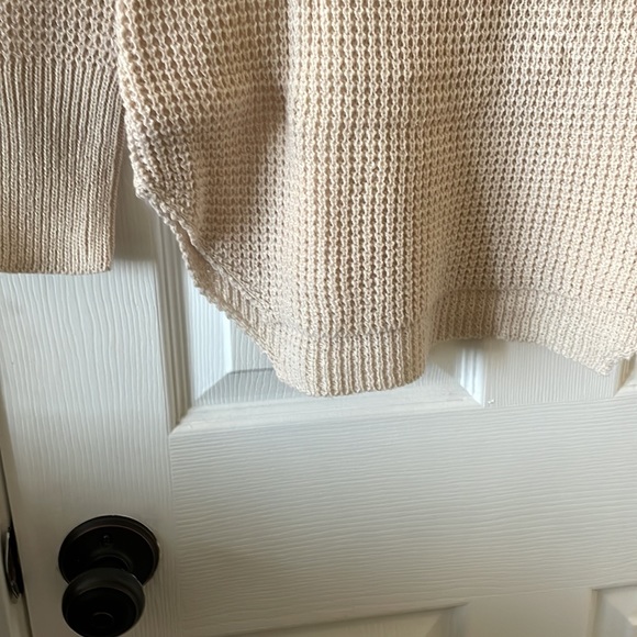 Cloth cream colored tunic sweater - Picture 3 of 9